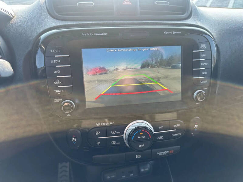2014 Kia Soul +