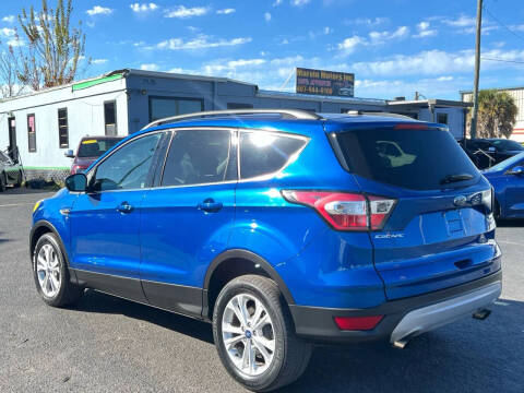 2018 Ford Escape SE