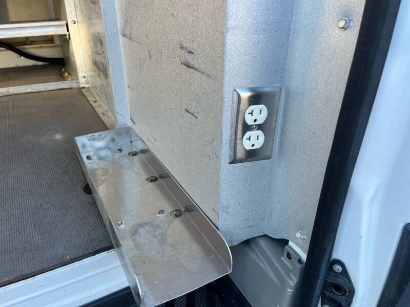 2012 Mercedes-Benz Sprinter 2500