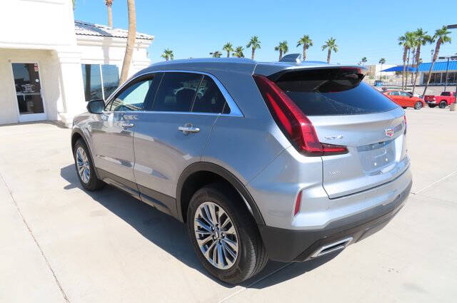 2024 Cadillac XT4 Premium Luxury