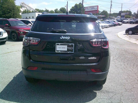 2022 Jeep Compass Latitude