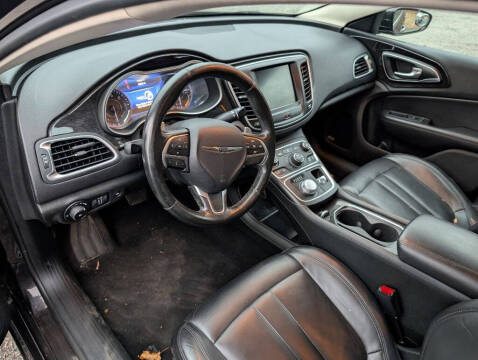 2015 Chrysler 200 C