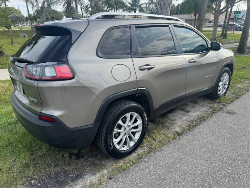 2020 Jeep Cherokee Latitude