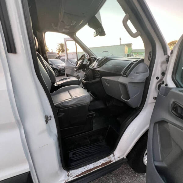 2018 Ford Transit 250