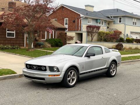2006 Ford Mustang for sale at Reis Motors LLC in Lawrence NY