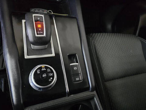 2024 Mitsubishi Outlander ES