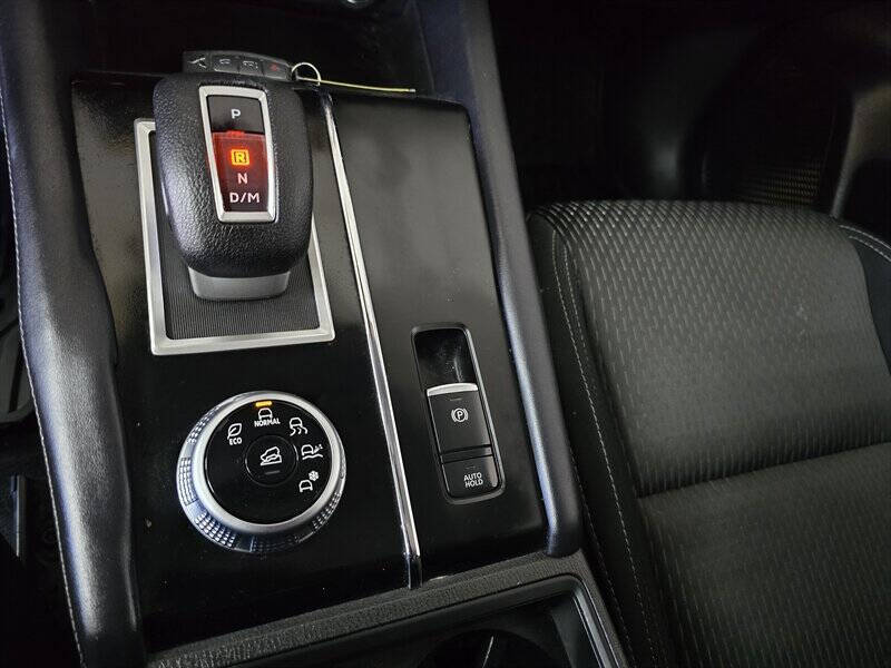 2024 Mitsubishi Outlander ES