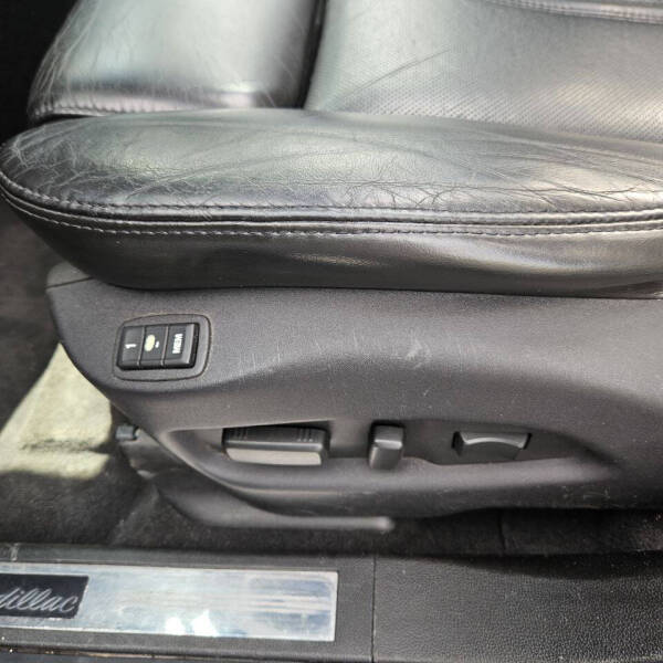 2011 Cadillac SRX Performance Collection