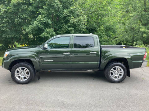 2013 Toyota Tacoma for sale at MICHAEL MOTORS in Farmington ME
