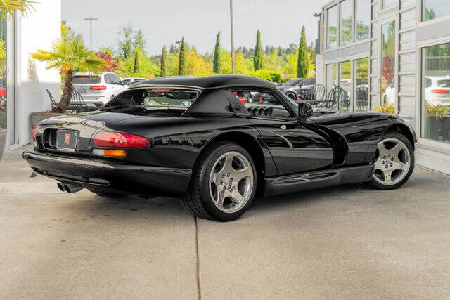 2000 Dodge Viper 14