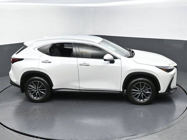 2025 Lexus NX 250