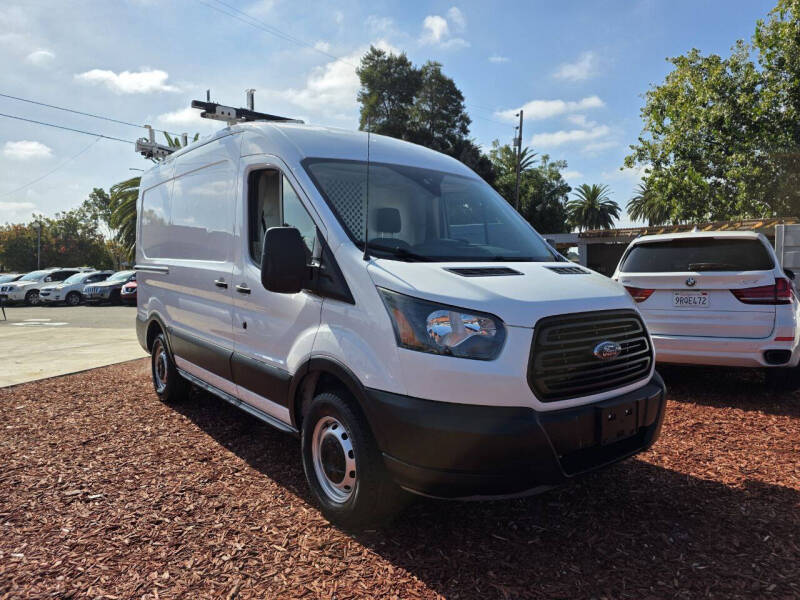 2019 Ford Transit Van Base's photo
