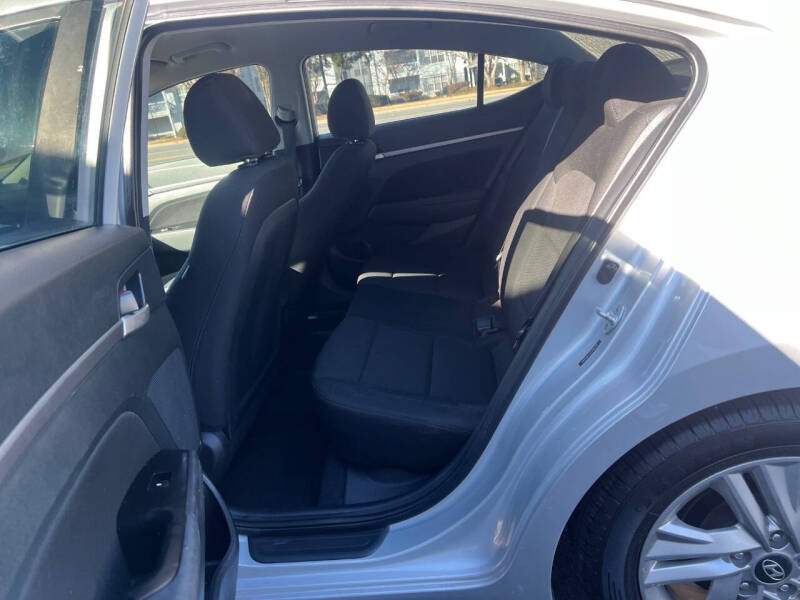 2019 Hyundai Elantra SEL