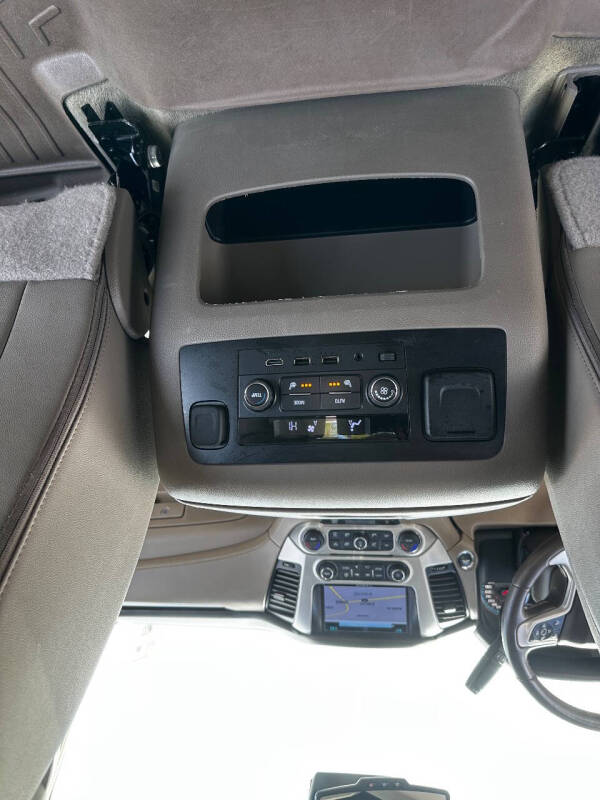 2017 GMC Yukon SLT