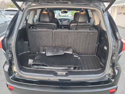 2018 Toyota Highlander SE