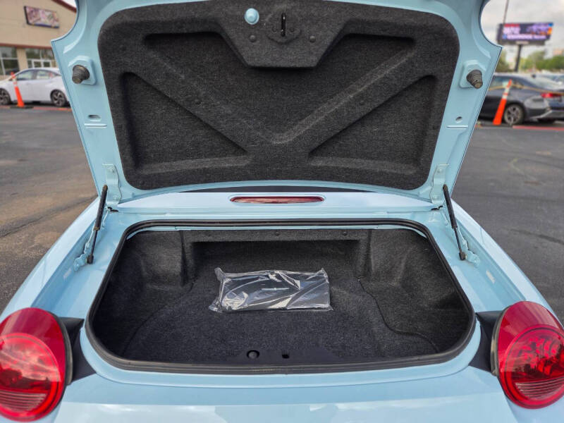 2003 Ford Thunderbird Premium
