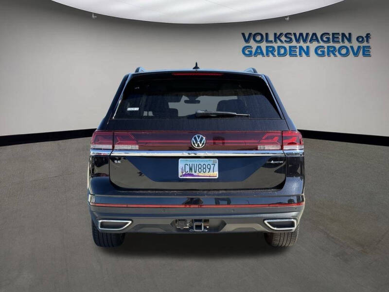 2024 Volkswagen Atlas SE 4Motion