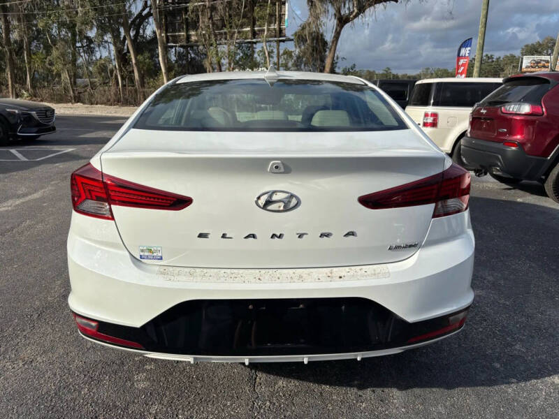 2019 Hyundai Elantra