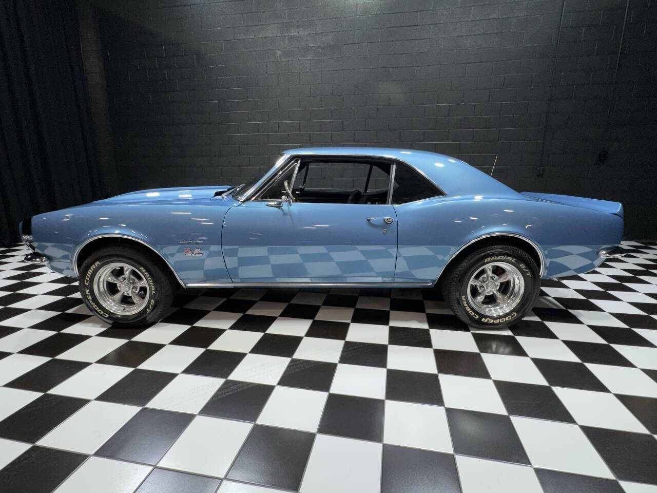 1967 Chevrolet Camaro 10