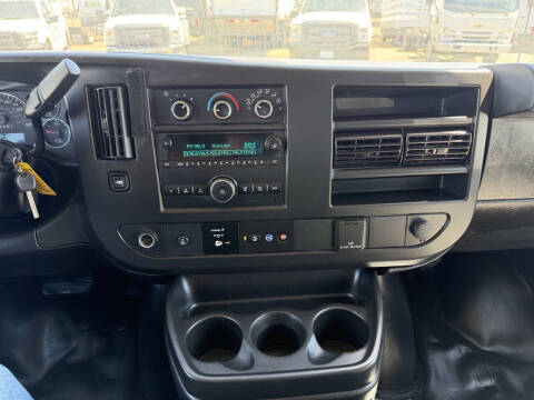 2021 Chevrolet Express 2500