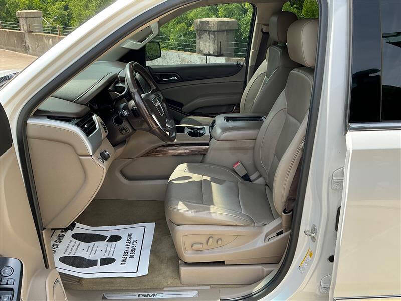 2017 GMC Yukon XL SLT