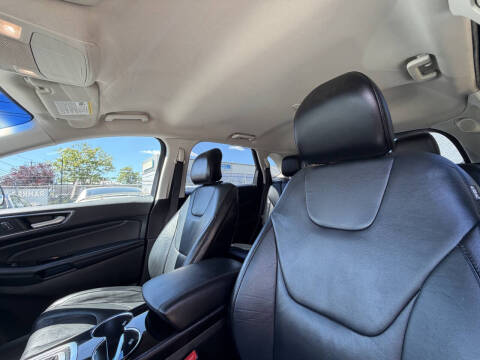 2016 Ford Edge Titanium