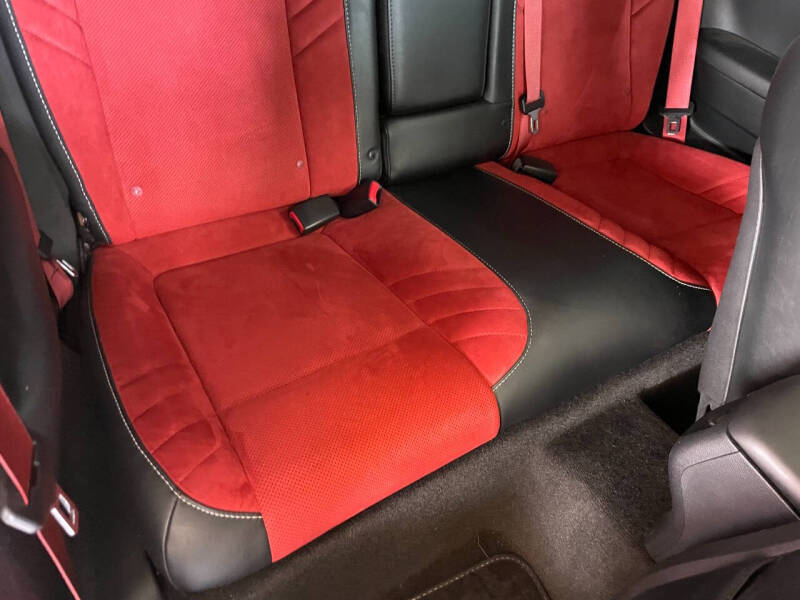 2015 Dodge Challenger SRT 392