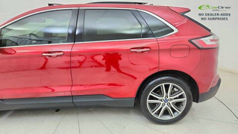 2020 Ford Edge Titanium