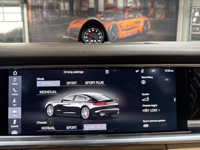 2017 Porsche Panamera Turbo