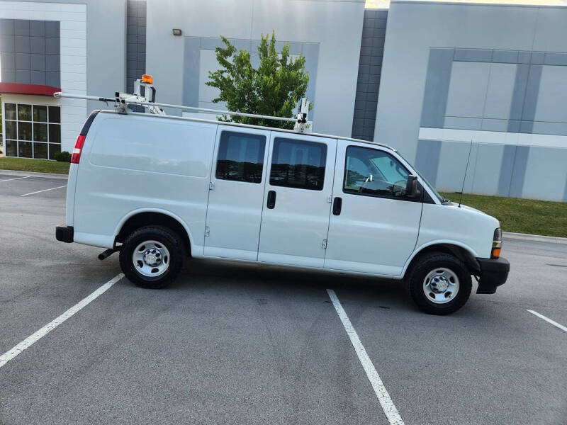 2021 Chevrolet Express 2500