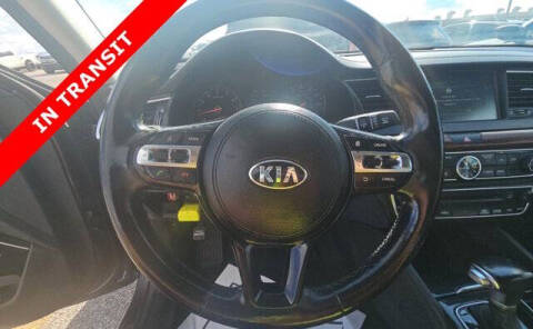 2017 Kia Cadenza Premium