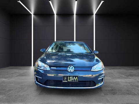 2016 Volkswagen e-Golf SE