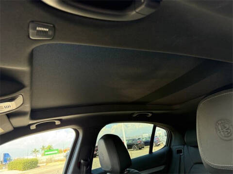 2022 Alfa Romeo Stelvio Veloce