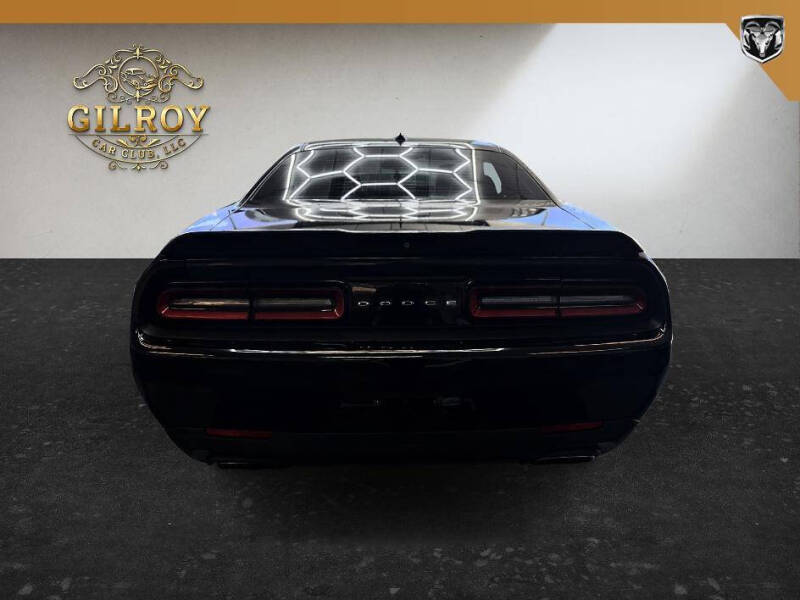 2016 Dodge Challenger SRT 392
