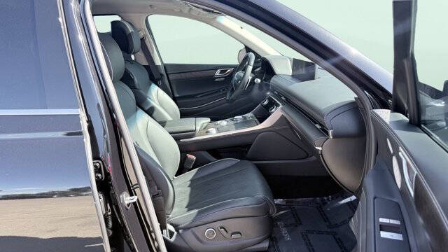 2024 Genesis GV80