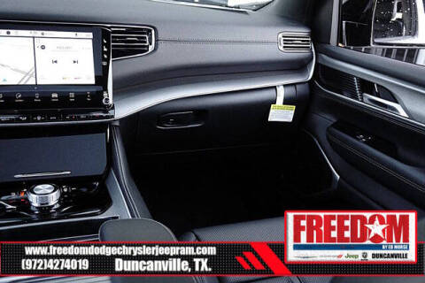 2025 Jeep Wagoneer Carbide