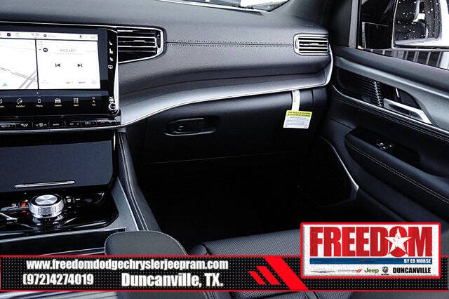 2025 Jeep Wagoneer Carbide