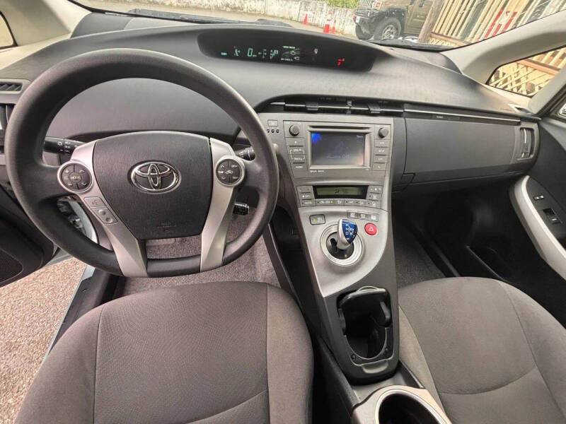 2012 Toyota Prius Three