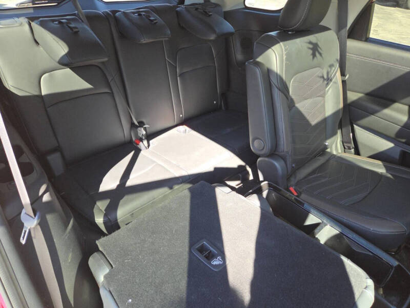 2022 Nissan Pathfinder Platinum