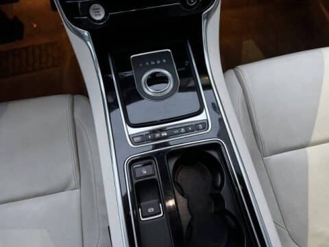 2017 Jaguar XF 20d