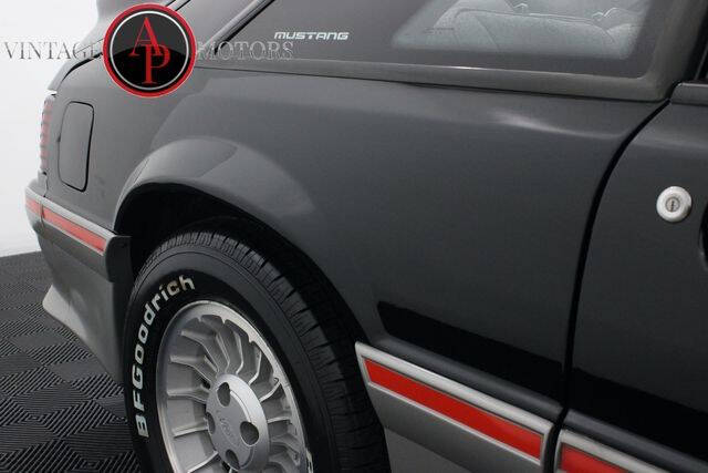 1987 Ford Mustang GT