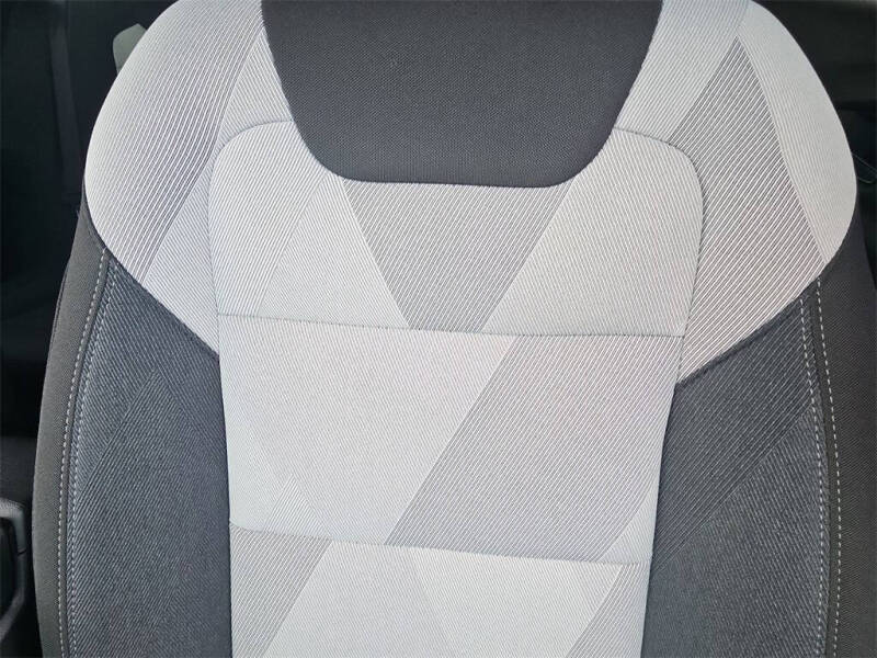 2025 Chevrolet Trax RS