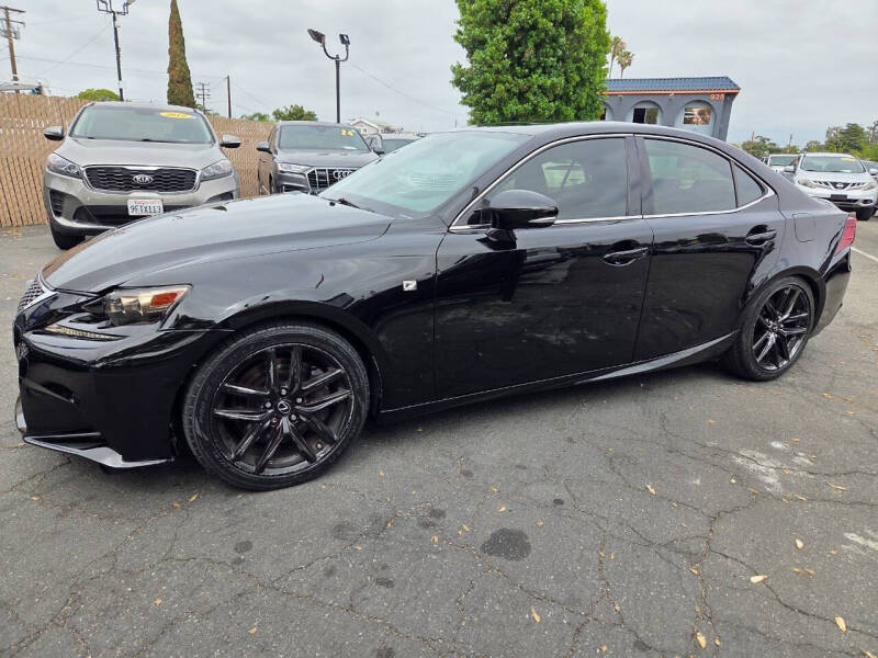 2016 Lexus IS 200t