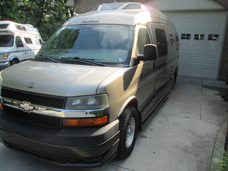 2007 Chevrolet Express Cargo Base's photo