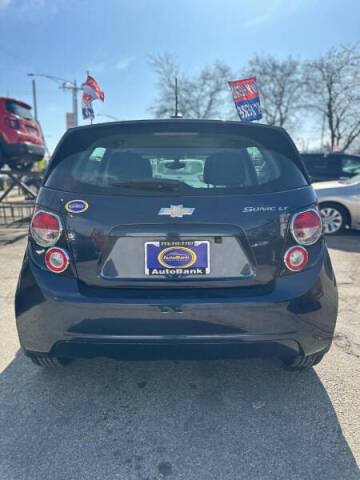2016 Chevrolet Sonic LT Auto