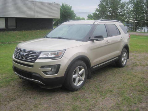 2017 Ford Explorer XLT Photo