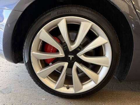2018 Tesla Model 3 Performance