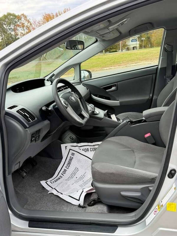 2011 Toyota Prius Two