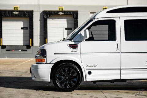 2023 Chevrolet Express 2500