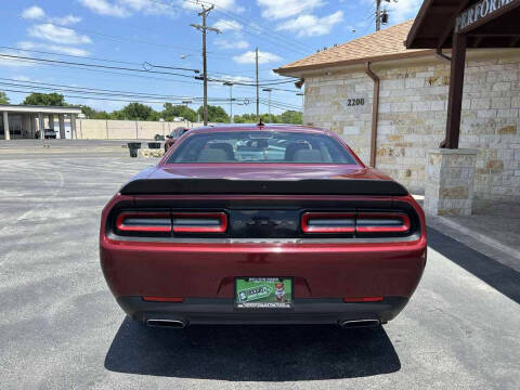 2023 Dodge Challenger SXT